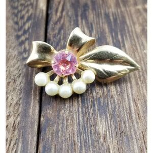 Art deco pink crystal shine leaf brooch BR132